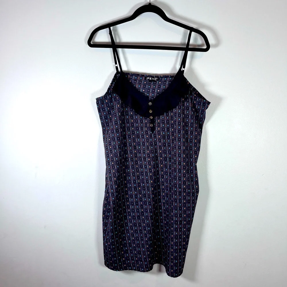 Volcom Women’s Slip Dress Front Ruffle Pockets Geometric Pattern Size Large - Picture 1 of 9